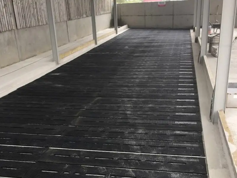 IDS Easy Fix tapis caillebotis béton vache caoutchouc