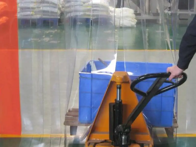 IDS rideau lanières PVC transparent étable profil inox