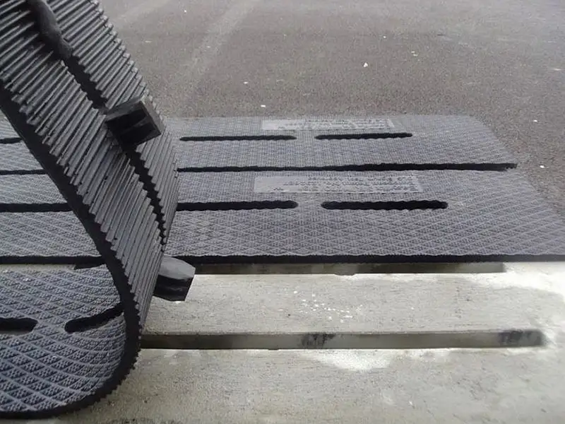 IDS Easy Fix tapis caillebotis béton vache caoutchouc