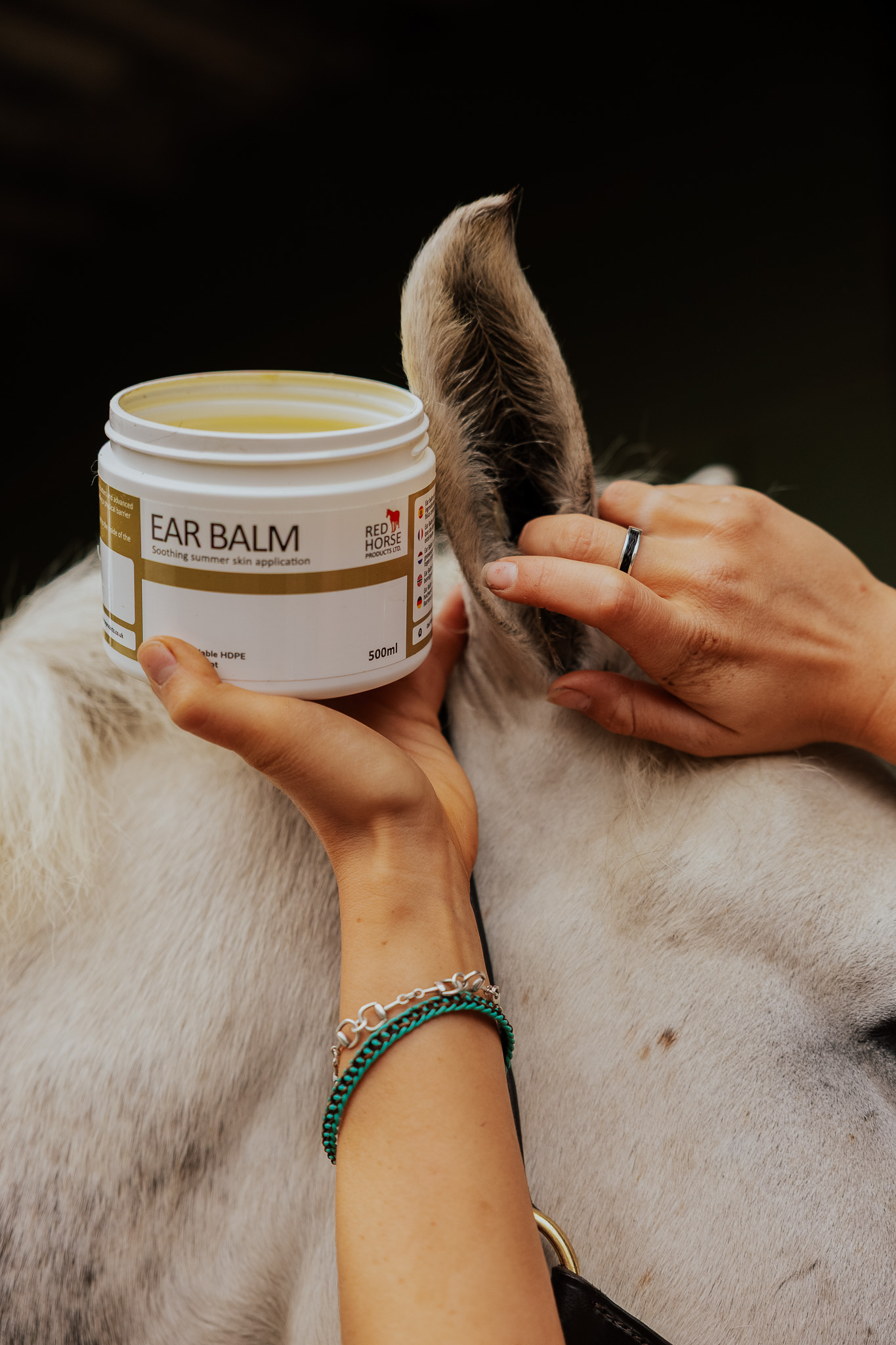 Red Horse Skin Care Ear Balm baume oreilles cheval